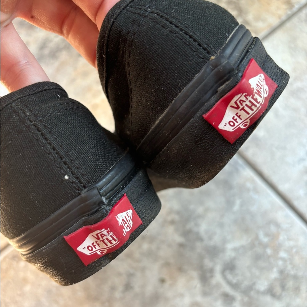 Classic Vans - Picture 4 of 6